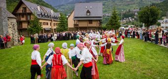 Fiestas Y Tradiciones Visitvaldaran Com Valle De Aran